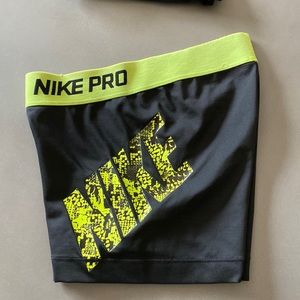 Nike Pro spandex shorts size S